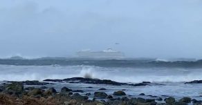 Авария круизного лайнера Viking Sky у побережья Норвегии