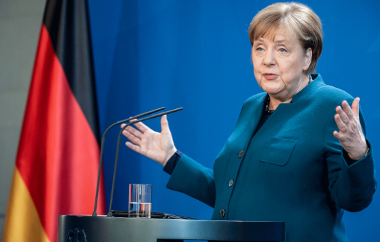 Меркель предложила европейским странам подумать о мире без превосходства США