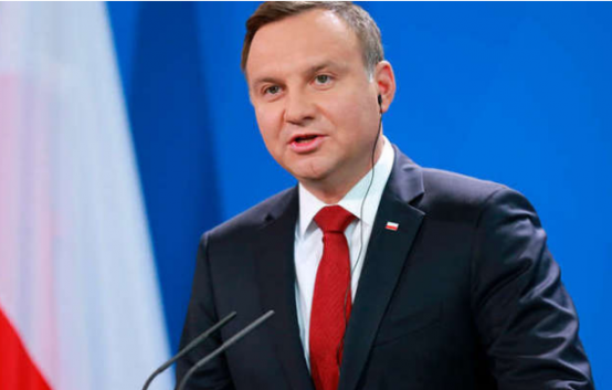 Анджей Дуда во второй раз выиграл президентские выборы в Польше, разочаровав Европу