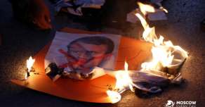 Действия Эммануэля Макрона стали причиной акций протестов во многих странах